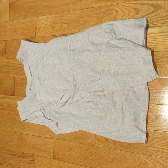 Lululemon muscle tank top - Picture 1 of 3
